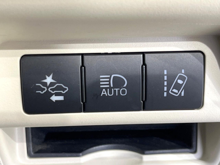 2017 Toyota Porte DBA-NCP145 (UW-69f1f7b090b86)[19]