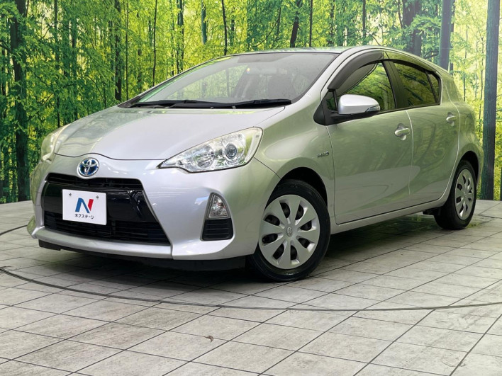 2013 Toyota Aqua DAA-NHP10 (UW-69f1f7b16da17)[0]