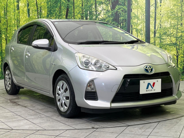 2013 Toyota Aqua DAA-NHP10 (UW-69f1f7b16da17)[6]
