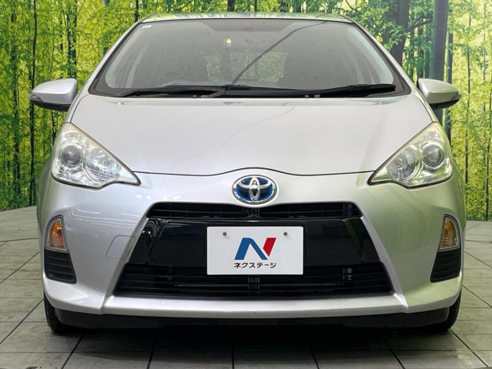2013 Toyota Aqua DAA-NHP10 (UW-69f1f7b16da17)[5]