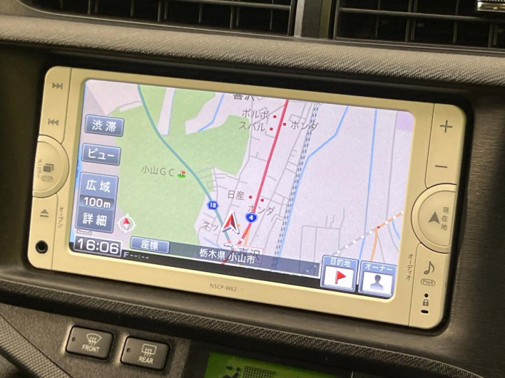 2013 Toyota Aqua DAA-NHP10 (UW-69f1f7b16da17)[20]
