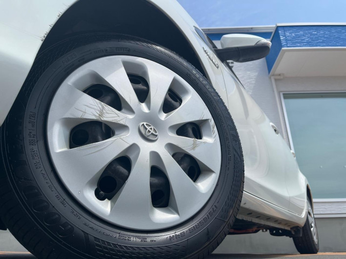 2014 Toyota Aqua DAA-NHP10 (UW-69f1f7b2aaff3)[20]