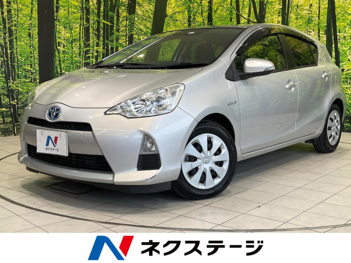2014 Toyota Aqua DAA-NHP10 (UW-69f1f7b2b6718)[3]