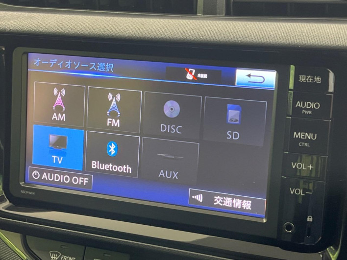 2015 Toyota Aqua DAA-NHP10 (UW-69f1f7b49b09c)[13]