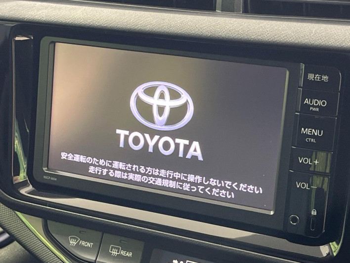 2015 Toyota Aqua DAA-NHP10 (UW-69f1f7b49b09c)[12]