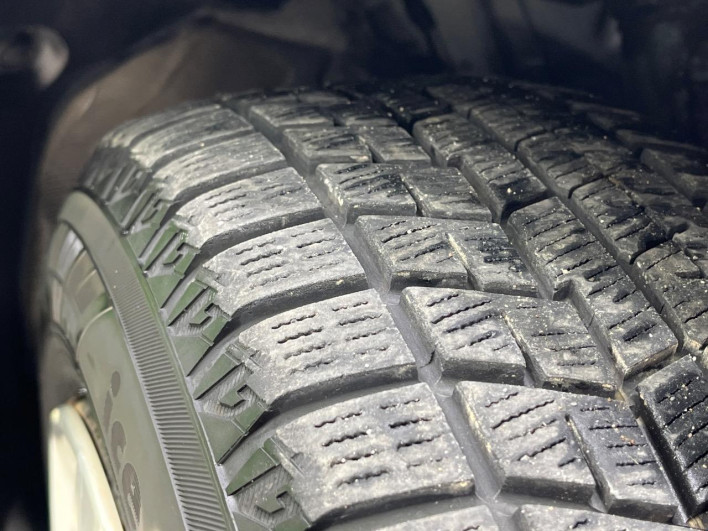 2015 Toyota Aqua DAA-NHP10 (UW-69f1f7b49b09c)[5]