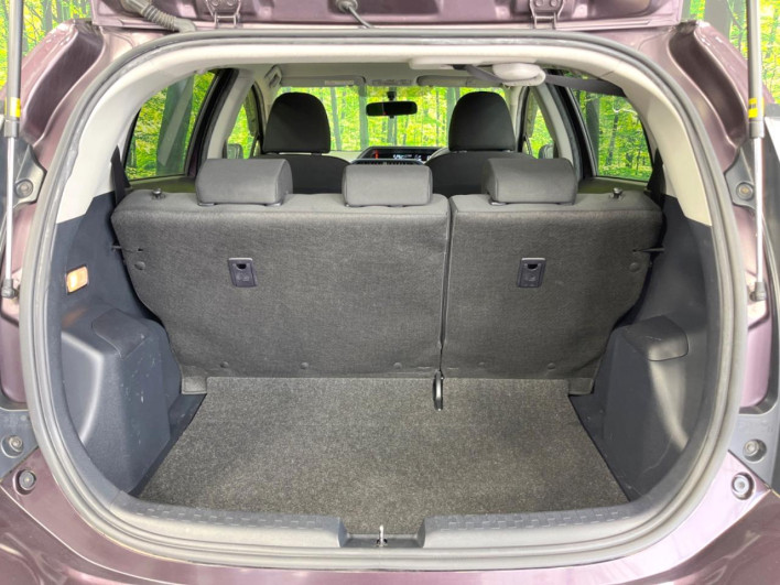 2015 Toyota Aqua DAA-NHP10 (UW-69f1f7b5a4b4b)[16]