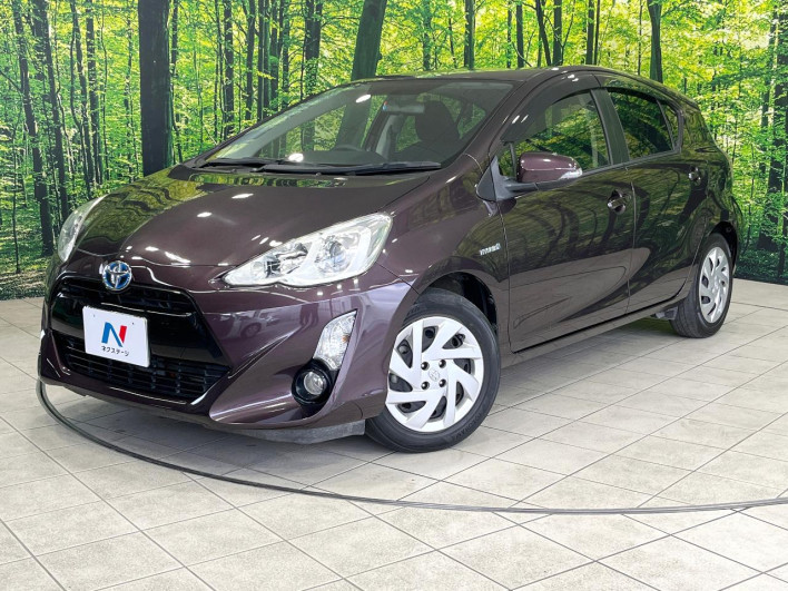 2015 Toyota Aqua DAA-NHP10 (UW-69f1f7b5a4b4b)[0]