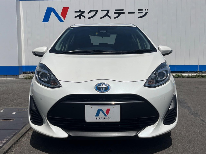 2018 Toyota Aqua DAA-NHP10 (UW-69f1f7b890fe8)[24]
