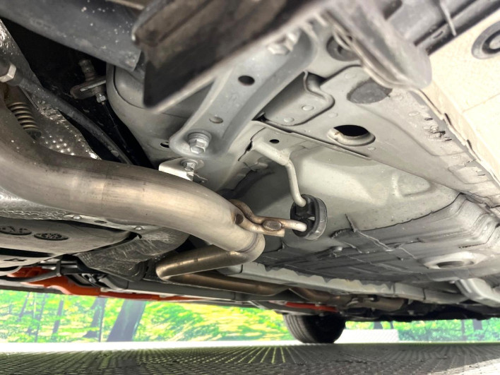 2019 Toyota Aqua DAA-NHP10 (UW-69f1f7b8b4734)[4]