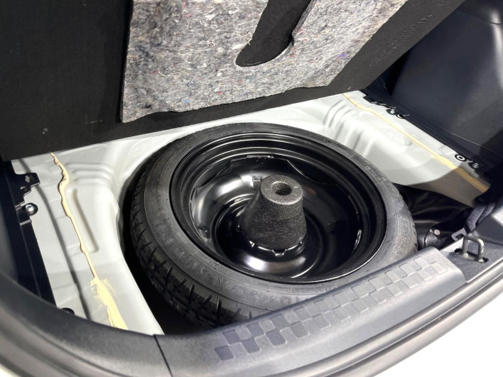 2019 Toyota Aqua DAA-NHP10 (UW-69f1f7b8b4734)[10]