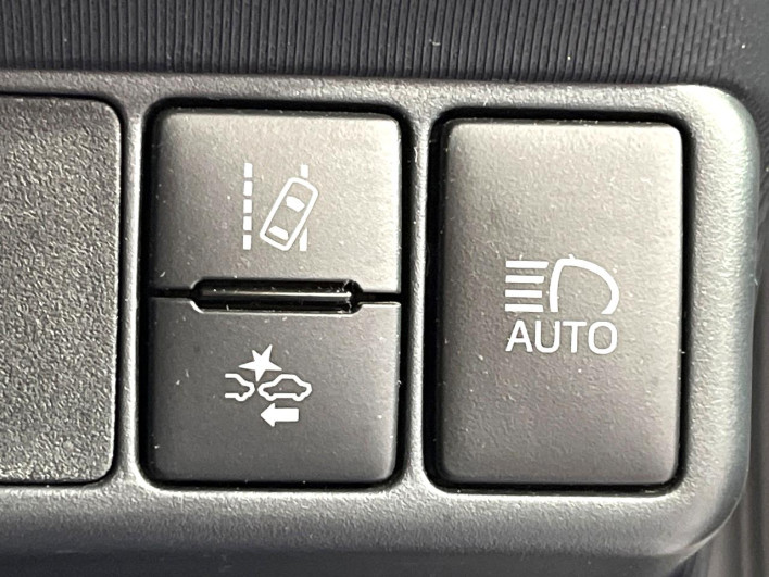 2019 Toyota Aqua DAA-NHP10 (UW-69f1f7b8b4734)[24]
