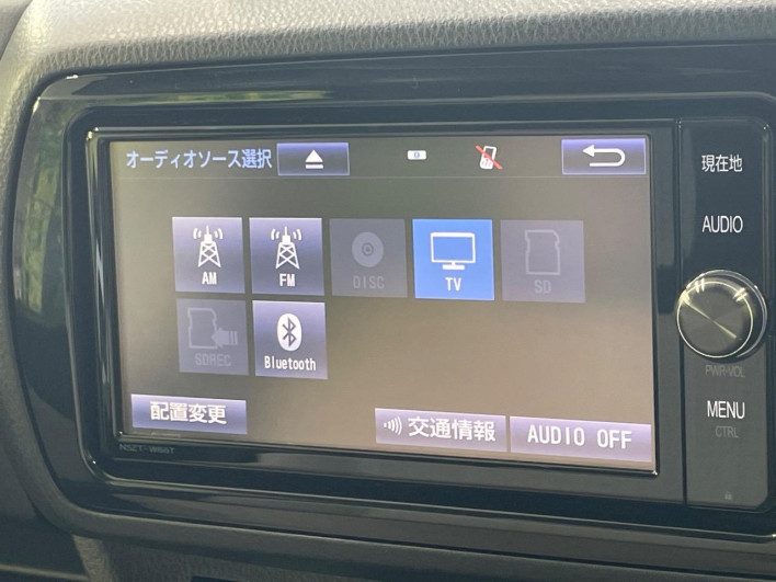 2017 Toyota Vitz DAA-NHP130 (UW-69f1f7b9c8028)[12]