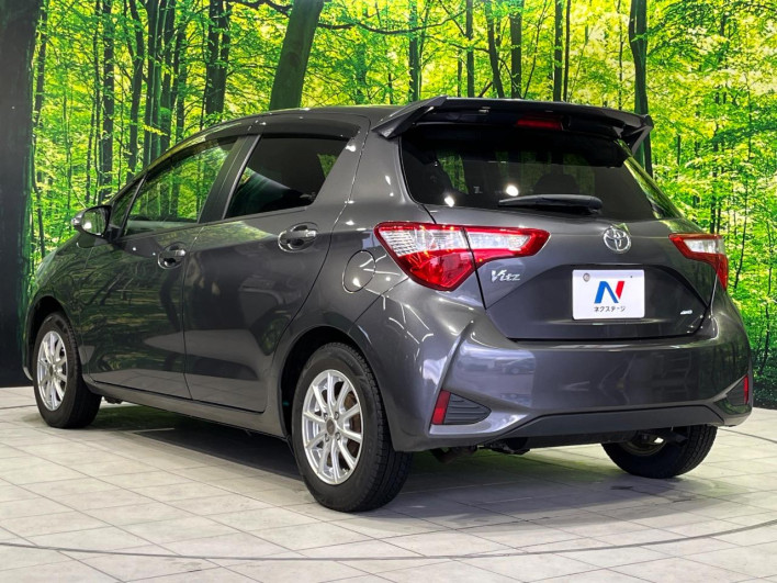 2018 Toyota Vitz DBA-NSP135 (UW-69f1f7bd01afc)[18]