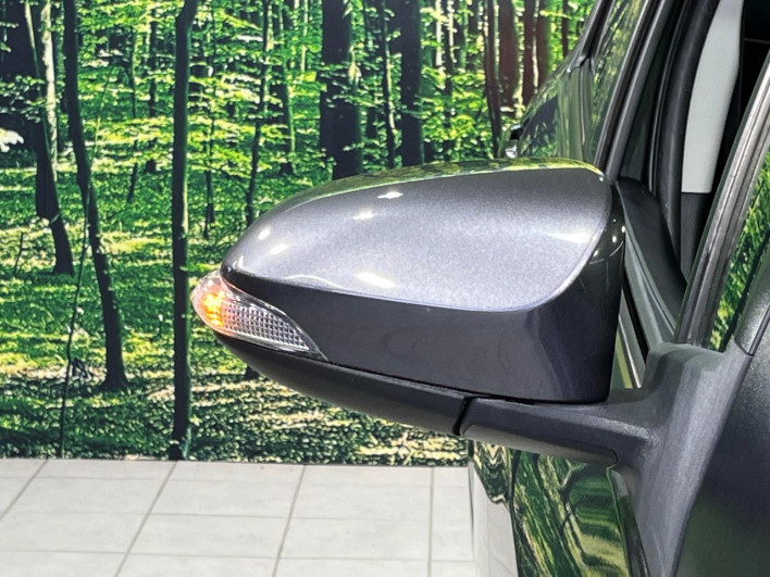 2018 Toyota Vitz DBA-NSP135 (UW-69f1f7bd01afc)[24]