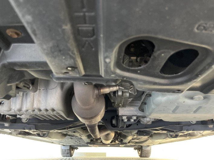 2015 Toyota Sienta DBA-NSP170G (UW-69f1f7bd49f3a)[7]
