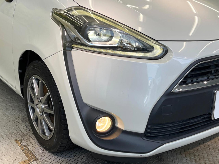 2015 Toyota Sienta DBA-NSP170G (UW-69f1f7bd49f3a)[11]