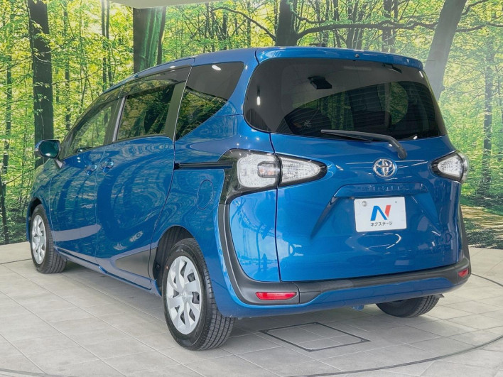 2016 Toyota Sienta DBA-NSP170G (UW-69f1f7bd82e78)[24]