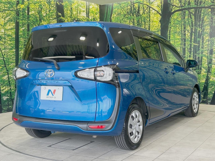 2016 Toyota Sienta DBA-NSP170G (UW-69f1f7bd82e78)[10]