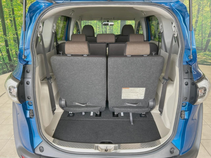 2016 Toyota Sienta DBA-NSP170G (UW-69f1f7bd82e78)[13]