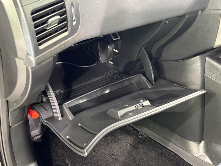 2012 Nissan X-Trail DBA-NT31 (UW-69f1f7bf9e11c)[4]