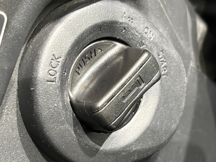 2012 Nissan X-Trail DBA-NT31 (UW-69f1f7bf9e11c)[11]