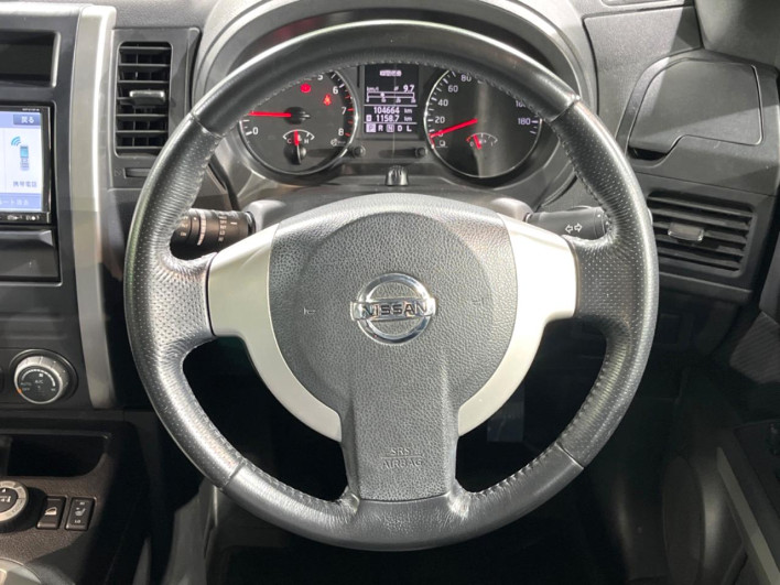 2012 Nissan X-Trail DBA-NT31 (UW-69f1f7bf9e11c)[9]