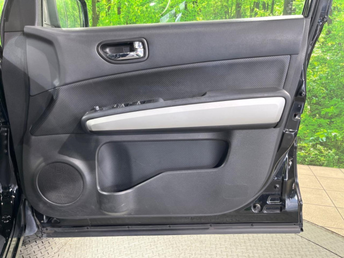 2012 Nissan X-Trail DBA-NT31 (UW-69f1f7bf9e11c)[26]