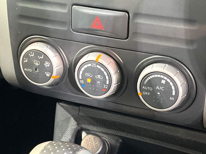 2012 Nissan X-Trail DBA-NT31 (UW-69f1f7bf9e11c)[20]