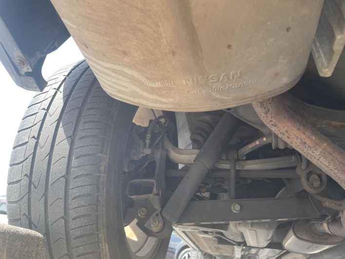 2013 Nissan X-Trail DBA-NT31 (UW-69f1f7bfdd800)[25]