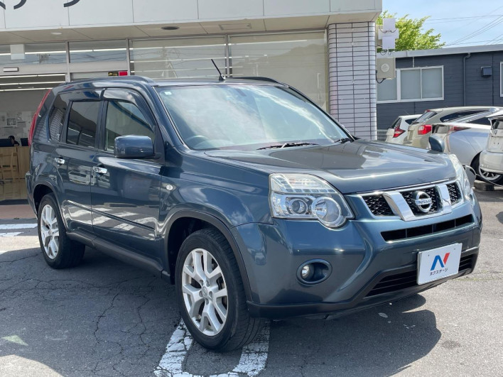 2013 Nissan X-Trail DBA-NT31 (UW-69f1f7bfdd800)[16]