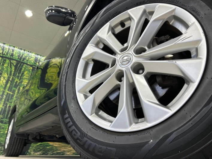 2015 Nissan X-Trail DBA-NT32 (UW-69f1f7c152fbd)[24]