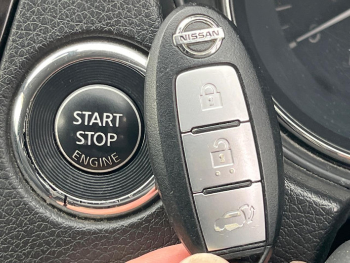 2016 Nissan X-Trail DBA-NT32 (UW-69f1f7c162bb9)[4]