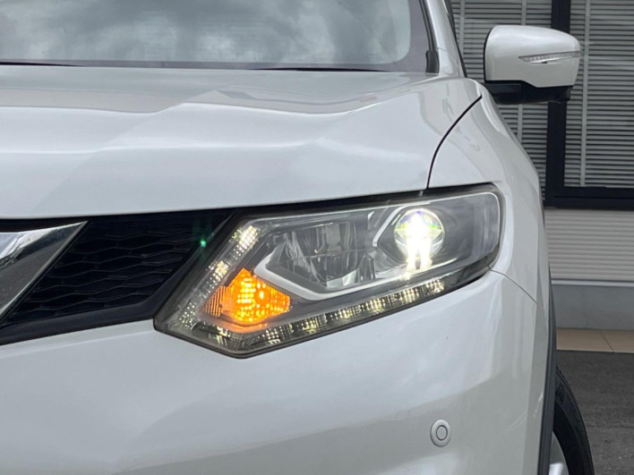 2016 Nissan X-Trail DBA-NT32 (UW-69f1f7c162bb9)[18]