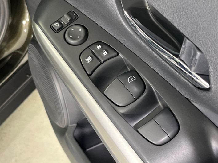 2021 Nissan Kicks 6AA-P15 (UW-69f1f7c5ae950)[26]