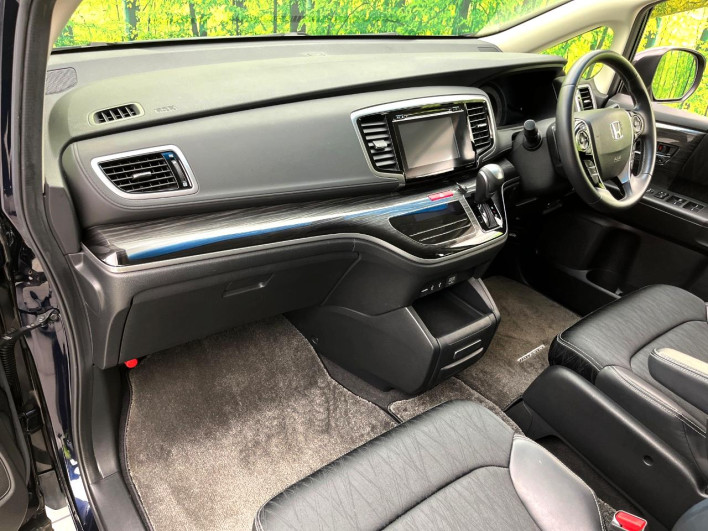 2015 Honda Odyssey DBA-RC1 (UW-69f1f7c632dac)[20]