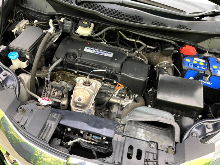 2015 Honda Odyssey DBA-RC1 (UW-69f1f7c632dac)[4]