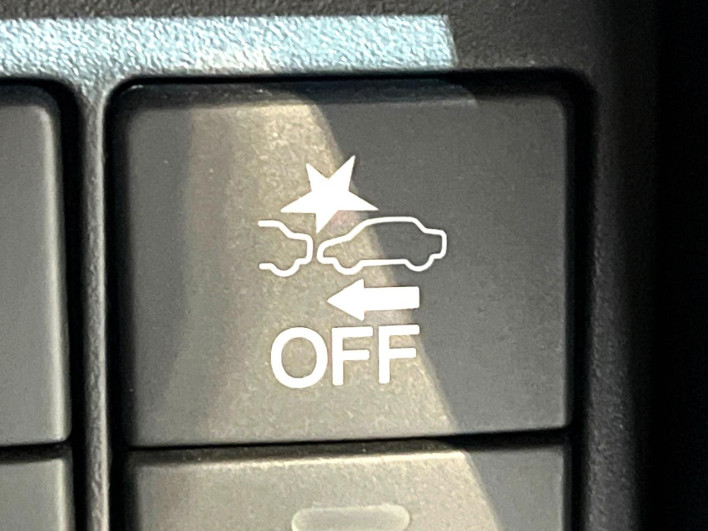 2016 Honda Odyssey DBA-RC2 (UW-69f1f7c6d92bf)[14]