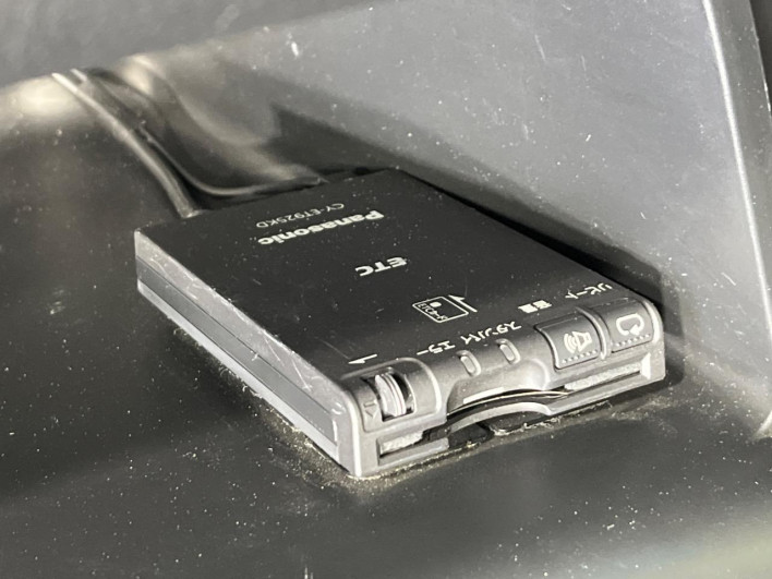 2017 Honda Odyssey DBA-RC2 (UW-69f1f7c7b3dc2)[28]