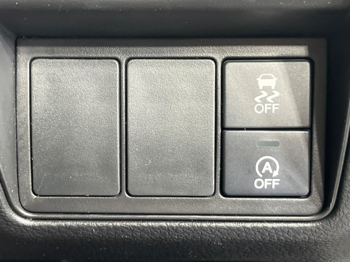 2017 Honda Odyssey DBA-RC2 (UW-69f1f7c7b3dc2)[16]