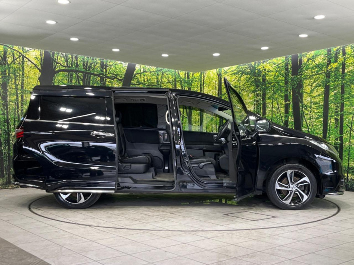 2017 Honda Odyssey DBA-RC2 (UW-69f1f7c7b3dc2)[8]