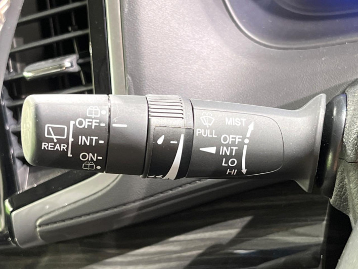 2016 Honda Odyssey Hybrid DAA-RC4 (UW-69f1f7c83104e)[17]