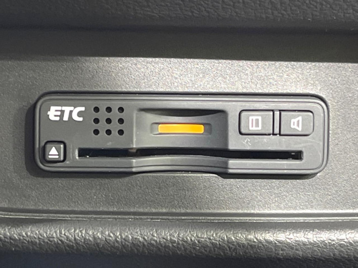 2016 Honda Odyssey Hybrid DAA-RC4 (UW-69f1f7c83104e)[11]