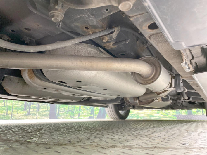 2011 Honda Step Wagon DBA-RK2 (UW-69f1f7c9bce5f)[14]