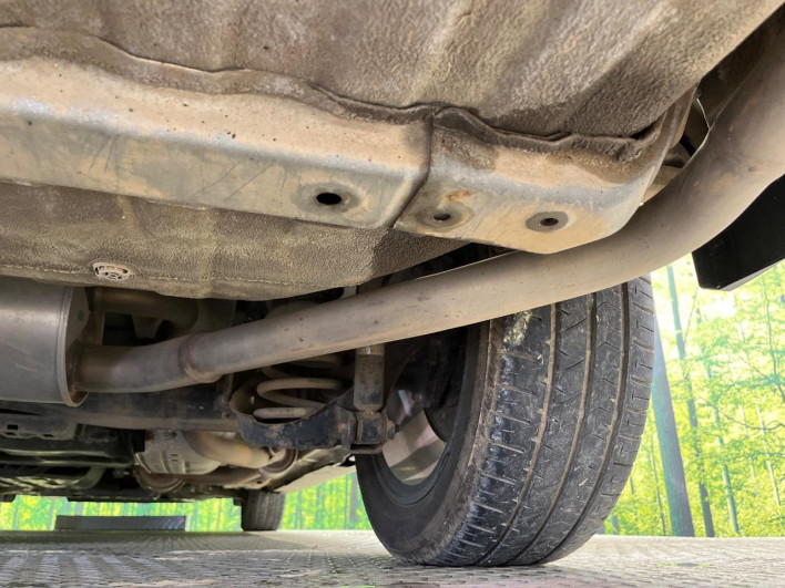 2014 Honda Stepwgn Spada DBA-RK5 (UW-69f1f7ca9a5bf)[25]