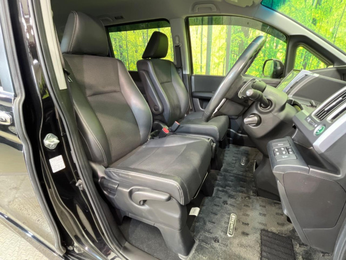 2014 Honda Stepwgn Spada DBA-RK5 (UW-69f1f7ca9a5bf)[28]