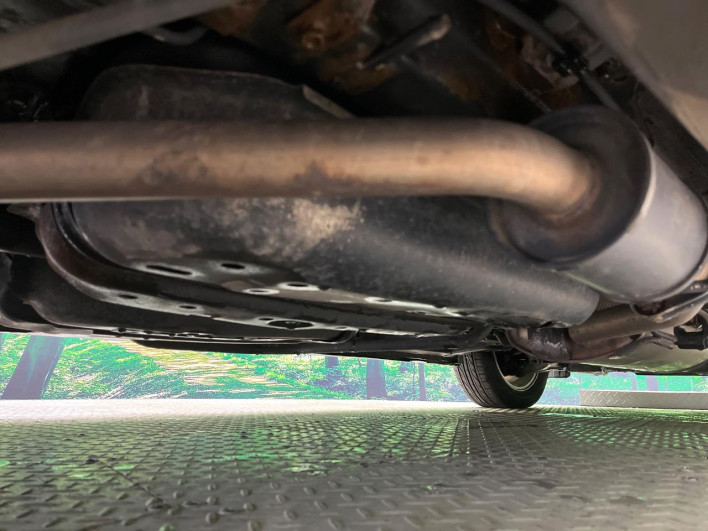 2010 Honda Stepwgn Spada DBA-RK6 (UW-69f1f7cb0bd47)[29]