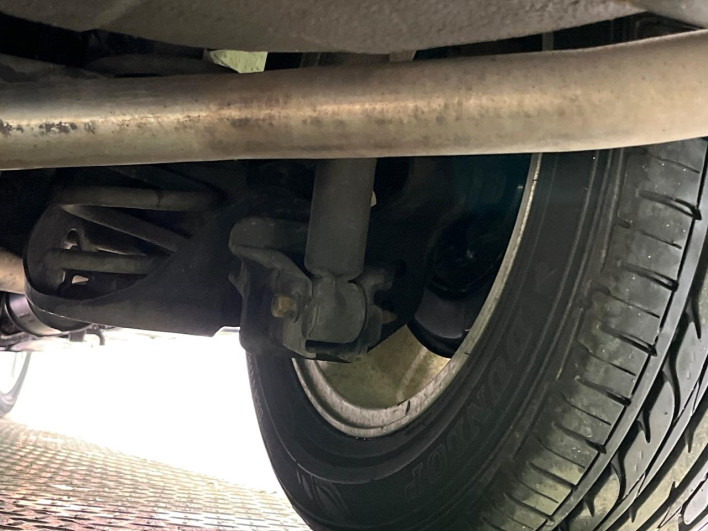 2010 Honda Stepwgn Spada DBA-RK6 (UW-69f1f7cb0bd47)[13]