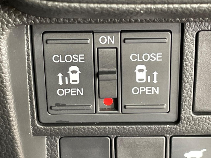 2023 Honda Step Wagon 6AA-RP8 (UW-69f1f7cbe1c97)[15]