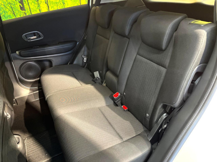 2015 Honda VEZEL DAA-RU3 (UW-69f1f7cc5bb2e)[27]